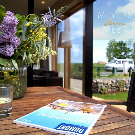 شقة Kuschelige Ferienwohnung -- Jo -- Holzferienhaus In Nahe Wismar, 500 Meter Zum Ostsee Strand, 4 Personen, Alles Inklusive زيروف