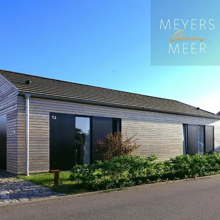 Kuschelige Ferienwohnung -- Jo -- Holzferienhaus In Nahe Wismar, 500 Meter Zum Ostsee Strand, 4 Personen, Alles Inklusive