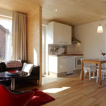 شقة Kuschelige Ferienwohnung -- Jo -- Holzferienhaus In Nahe Wismar, 500 Meter Zum Ostsee Strand, 4 Personen, Alles Inklusive زيروف